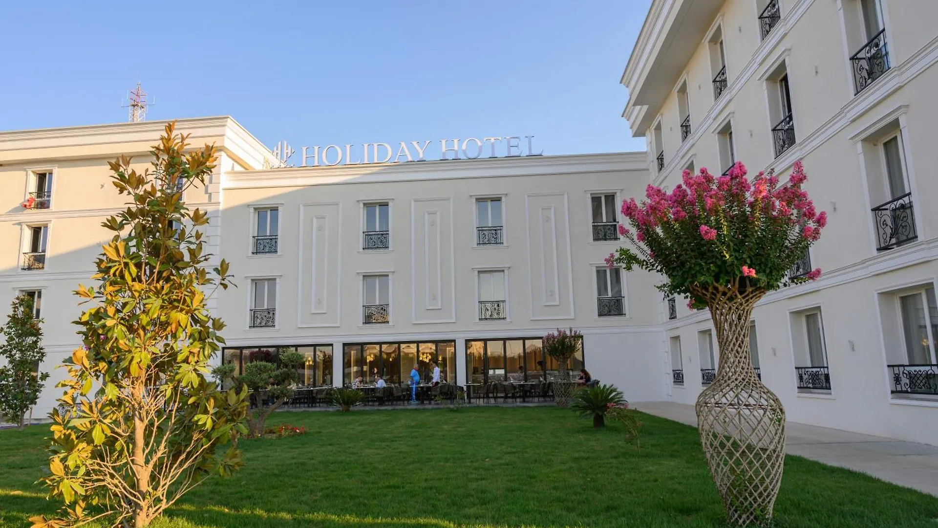 Holiday Hotel Rinas