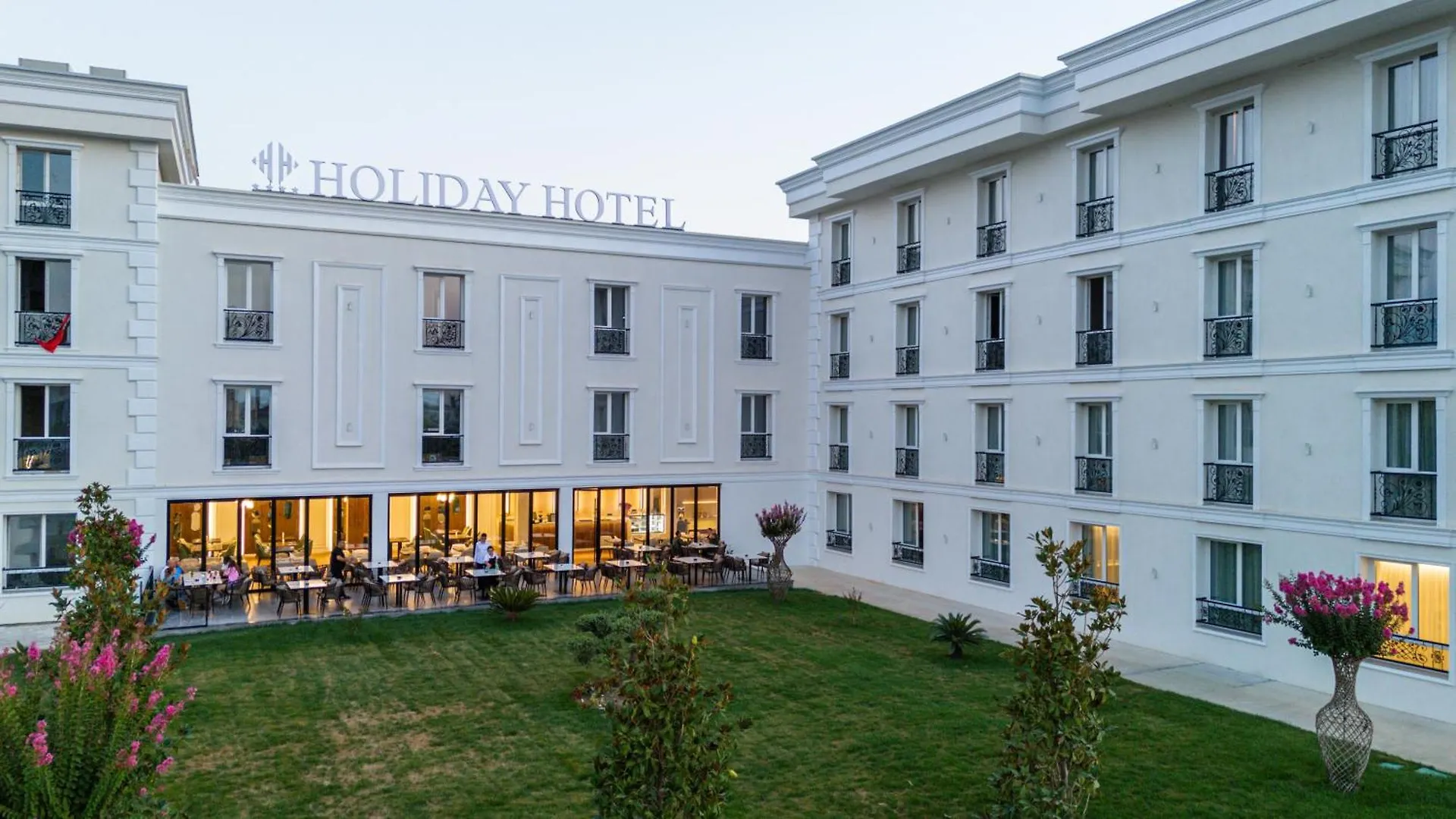 Holiday Hotel Rinas